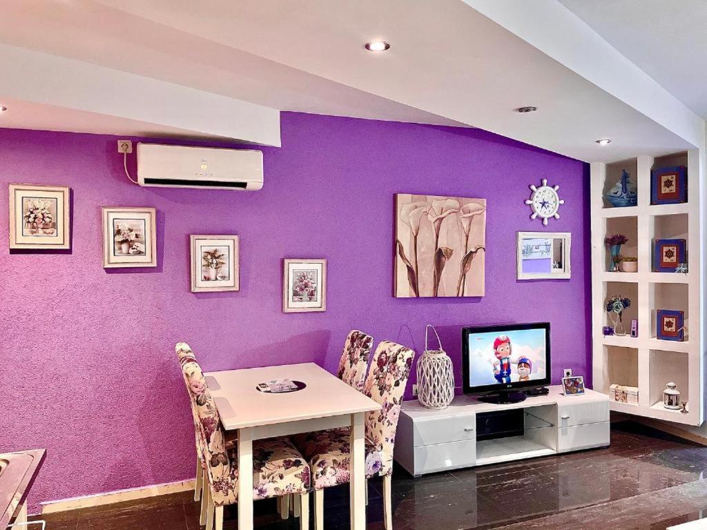Dorotea Butterfly Budva Luaran gambar